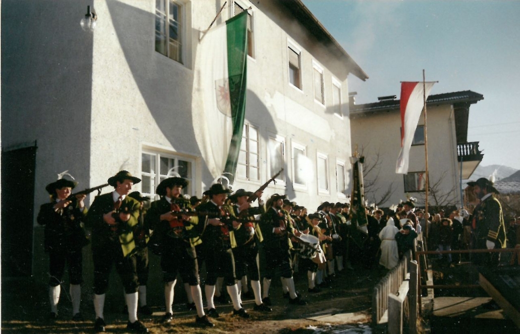 Einweihung des alten Schützenheims 1992